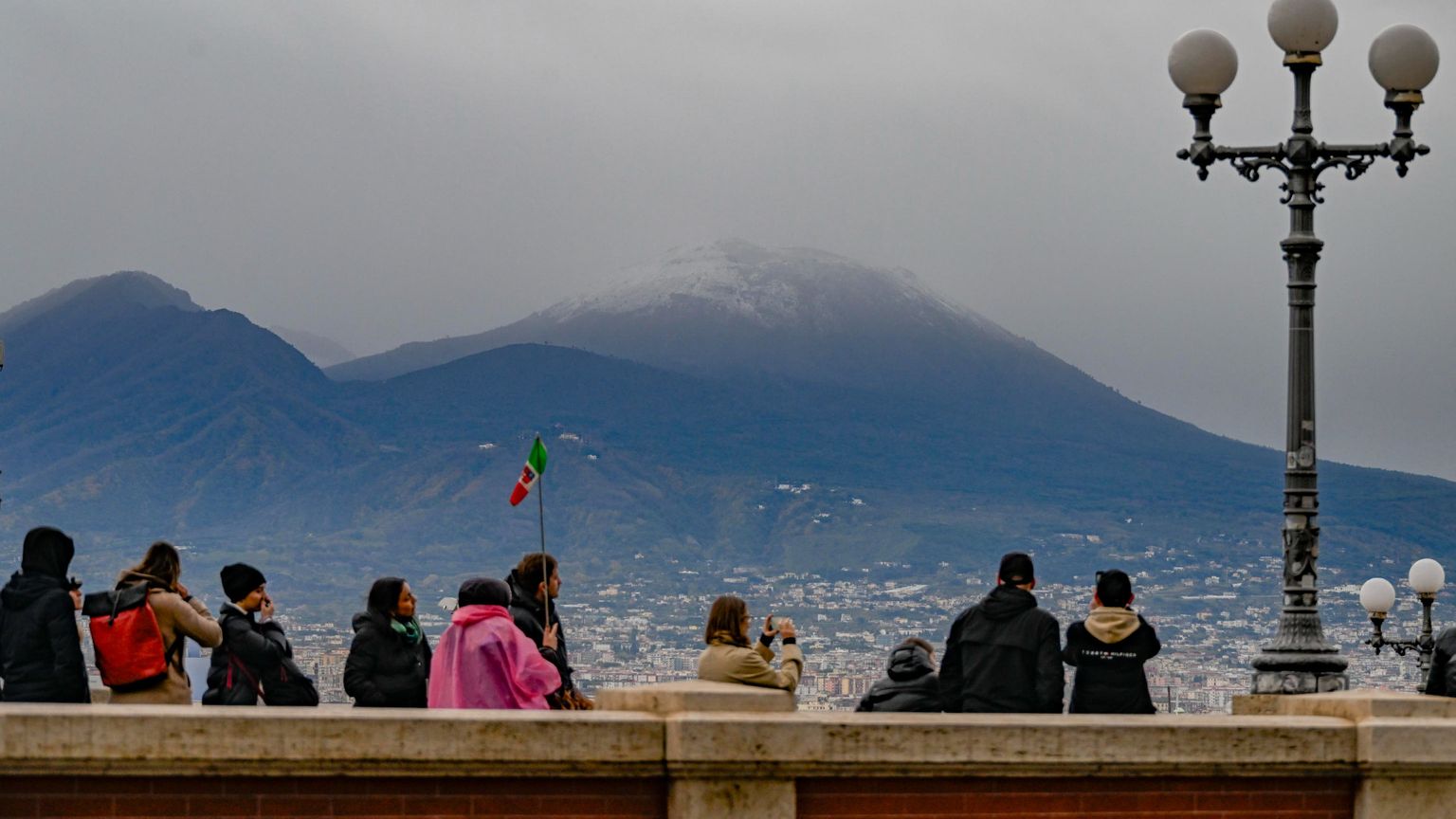 Il killer 15enne e noi: liberiamo Napoli, riempiamola di violini