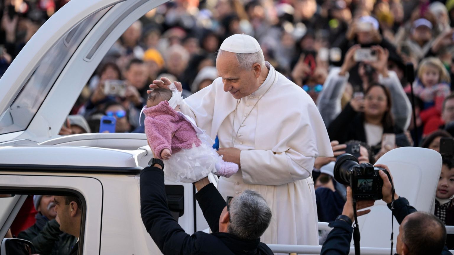 Il Papa: «Accogliere e difendere ogni bambino concepito»