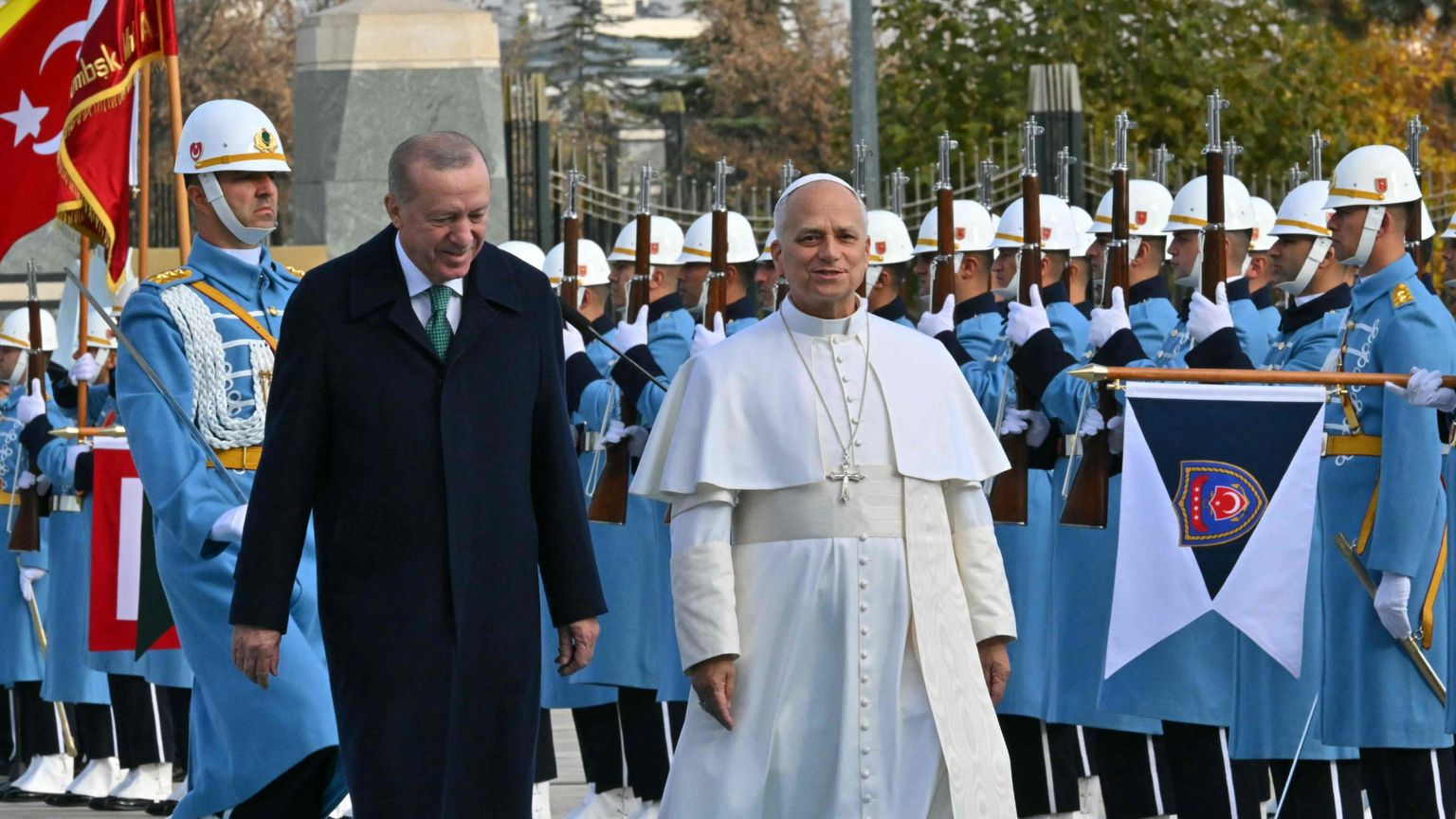 Dal Papa in Turchia un’alleanza per la pace. «Insieme per un mondo migliore»