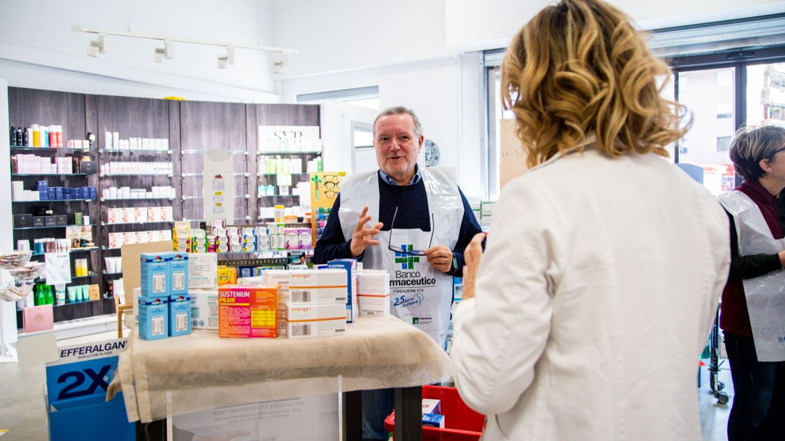 La povertà sanitaria è una piaga che cresce. E per le medicine c'è il Banco