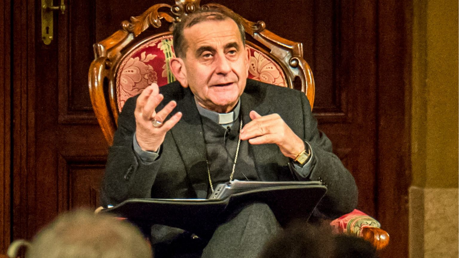 Delpini: perché generare figli da benedizione è diventato un fastidio