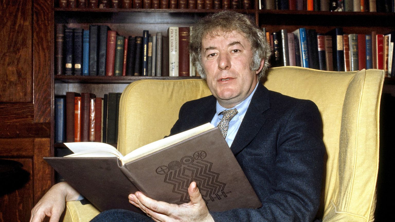 Memoria, famiglia, impegno: le poesie inedite di Seamus Heaney