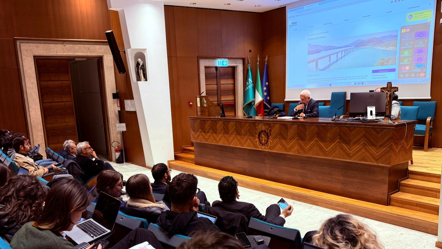 Migliaia di assunzioni nel pubblico e nel privato