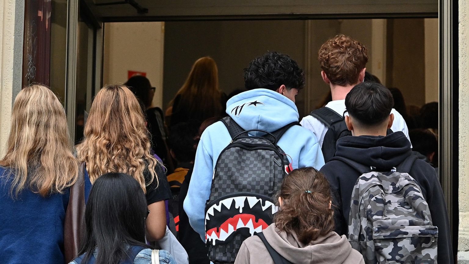 Cosa c'è dietro alla crisi di iscrizioni del liceo classico