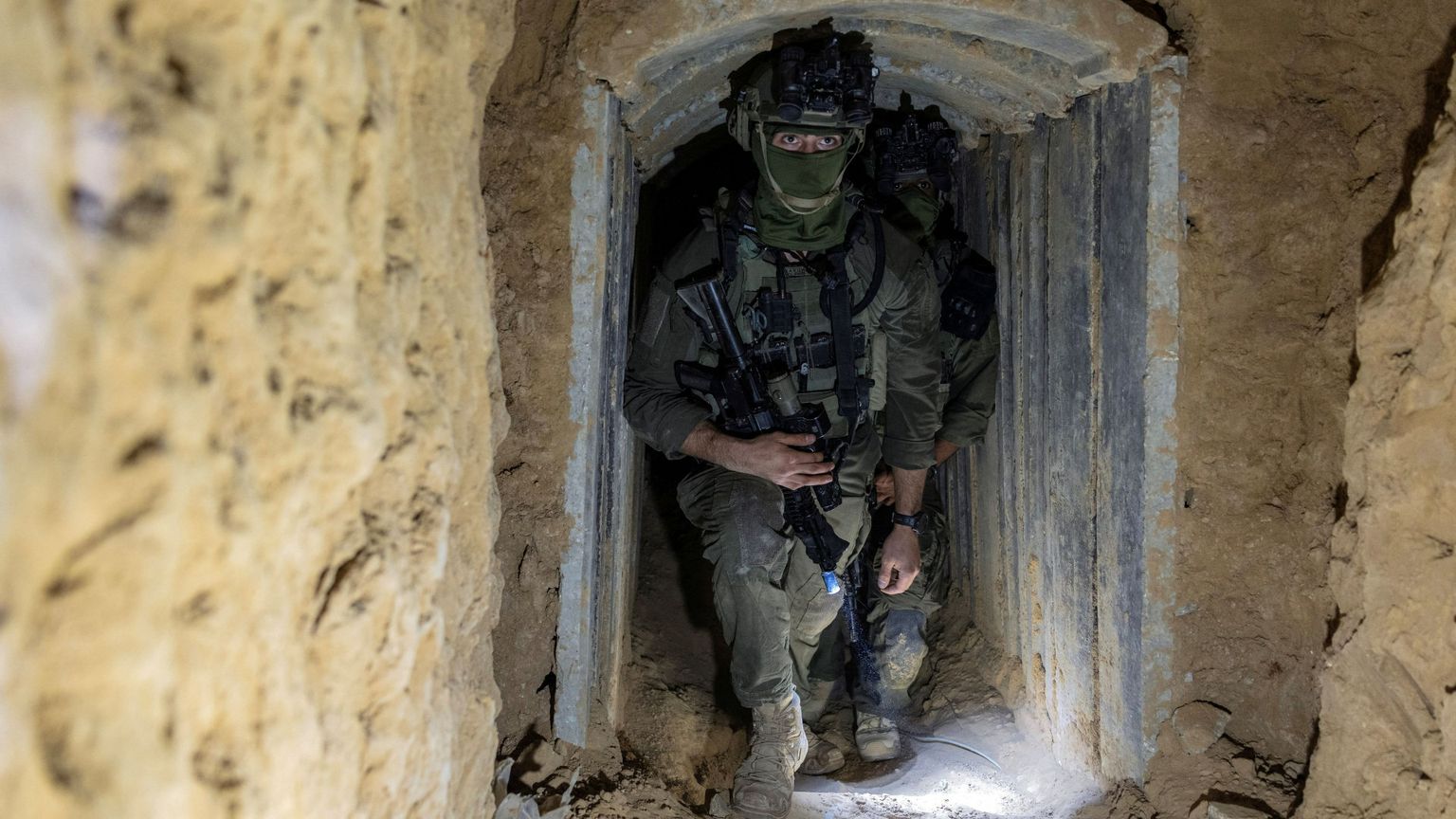 Hamas è stato colpito ma non affondato: ora è al bivio tra politica e lotta armata