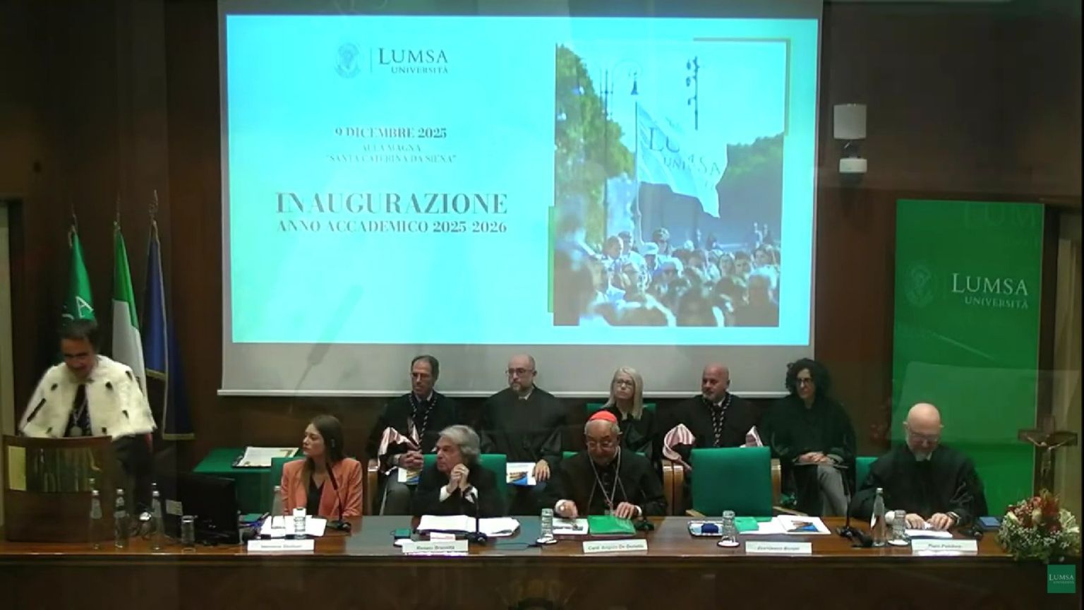 Un momento dell'inaugurazione dell'anno accademico alla Lumsa, durante il discorso del rettore Bonini. Foto Lumsa