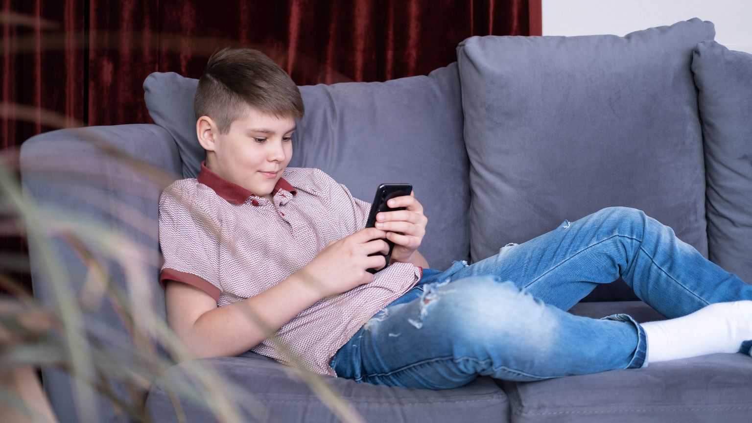 La trappola dei social è reale: l’Australia interviene, e l'Italia?