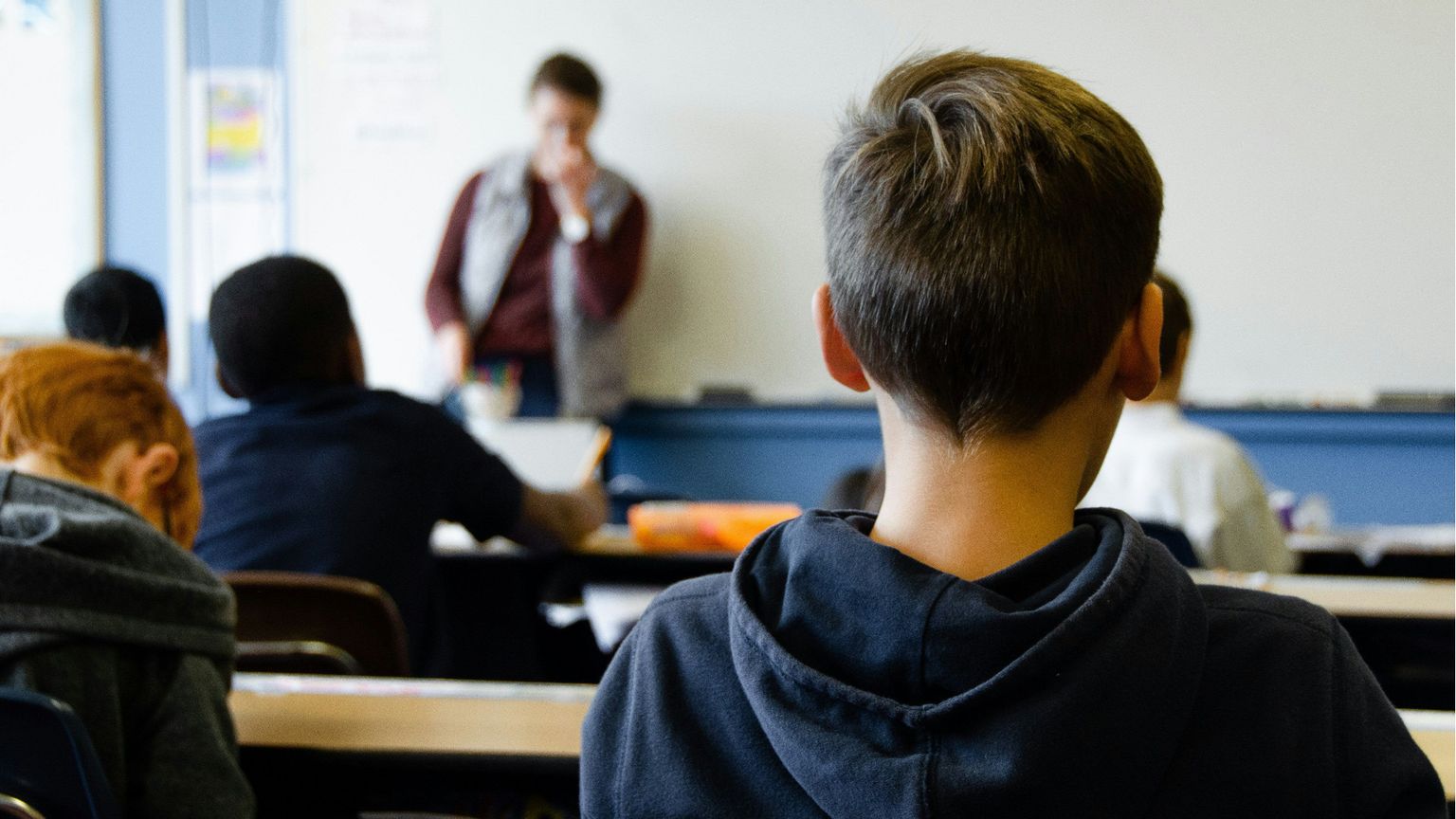 I numeri dicono che le scuole sono diventate pericolose per tutti