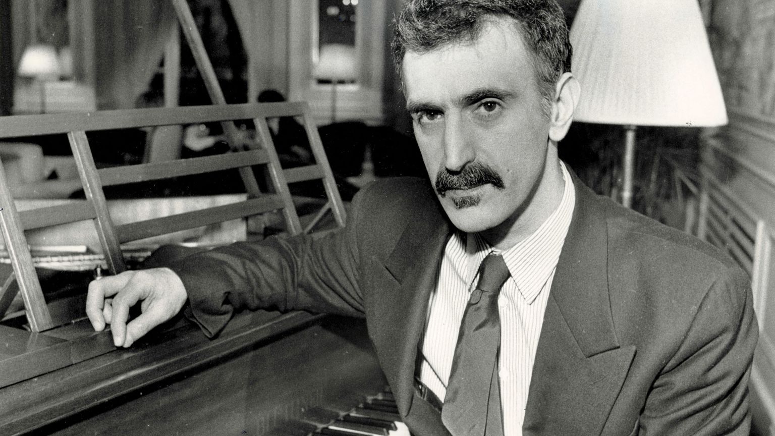 Frank Zappa. Il diritto a restare