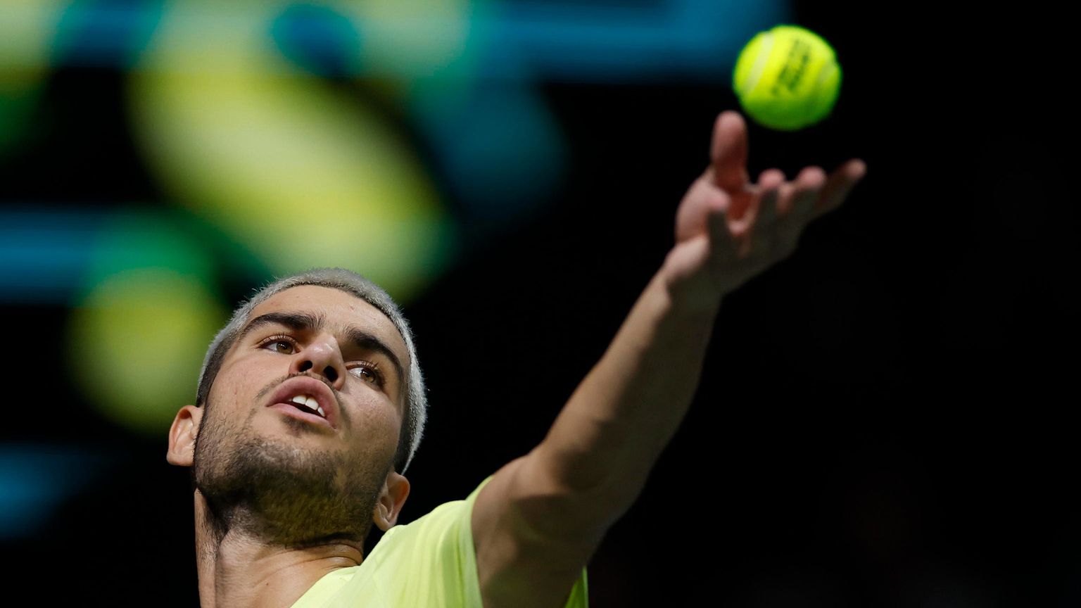 Racchetta e fede: i segreti di Alcaraz