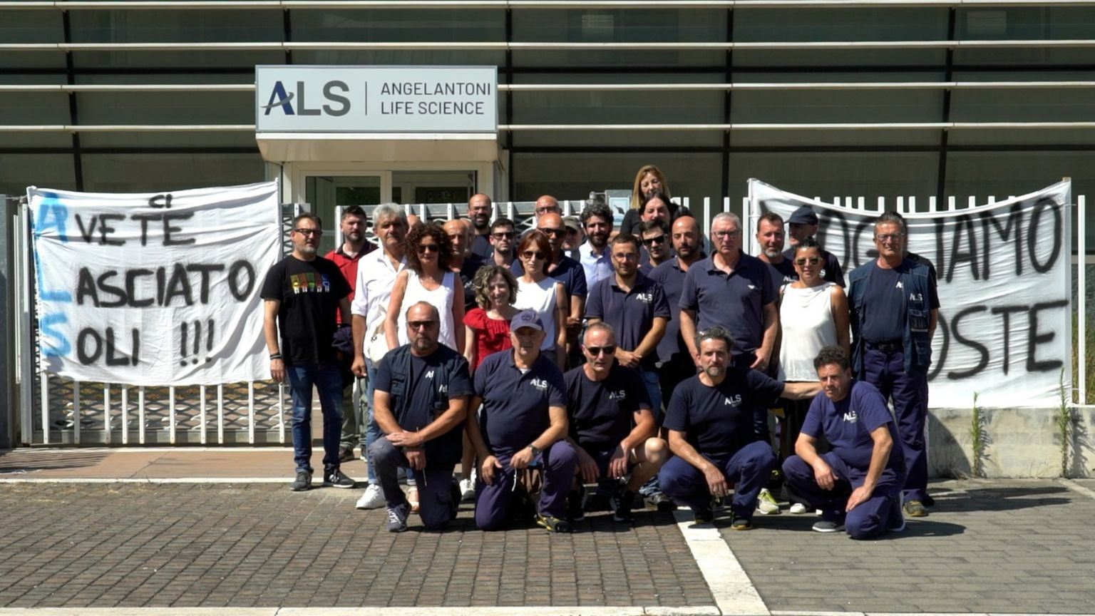 La proprietà cinese se ne va, 55 lavoratori sono senza tutele in Umbria