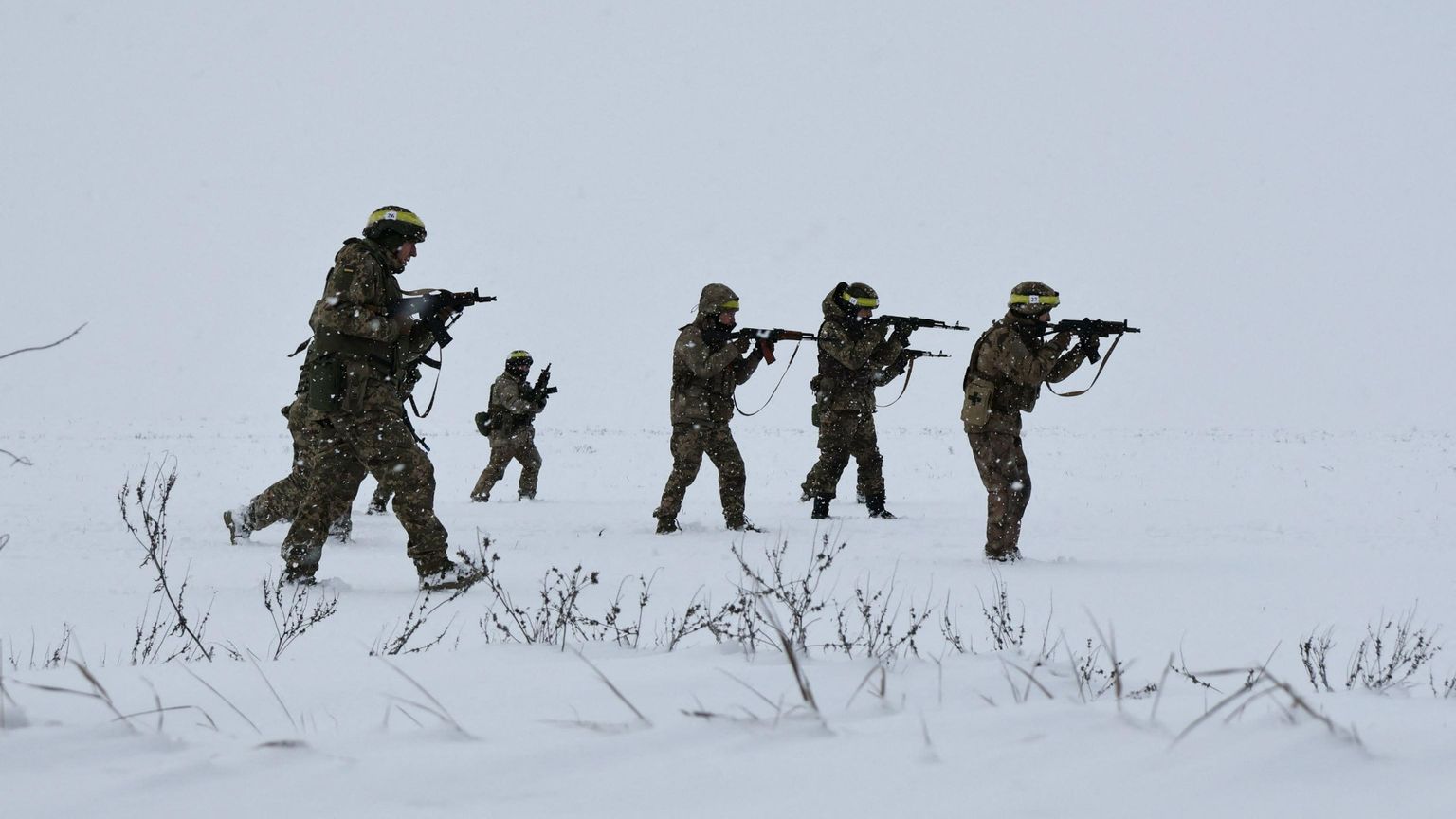 Il fuciliere Ivàn e gli altri: al fronte, nella neve, con i soldati ucraini