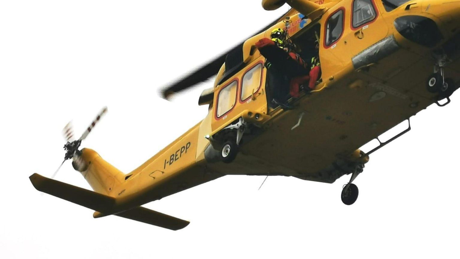 Slavina colpisce 4 escursionisti nel Cuneese, un morto