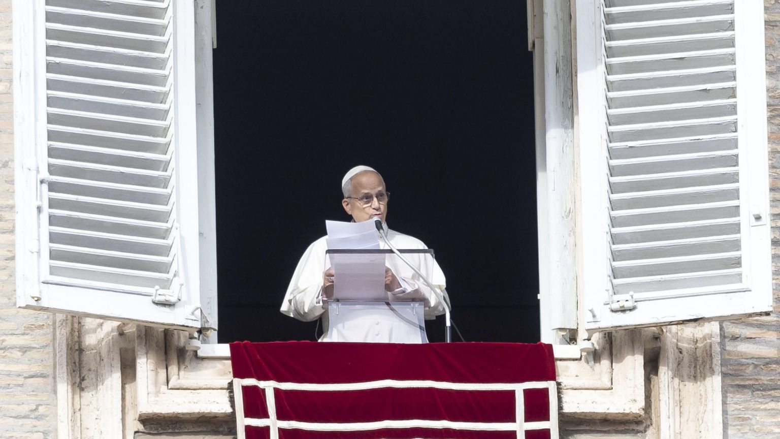 Piazza San Pietro, 4 gennaio 2026, l'Angelus di papa Leone XIV