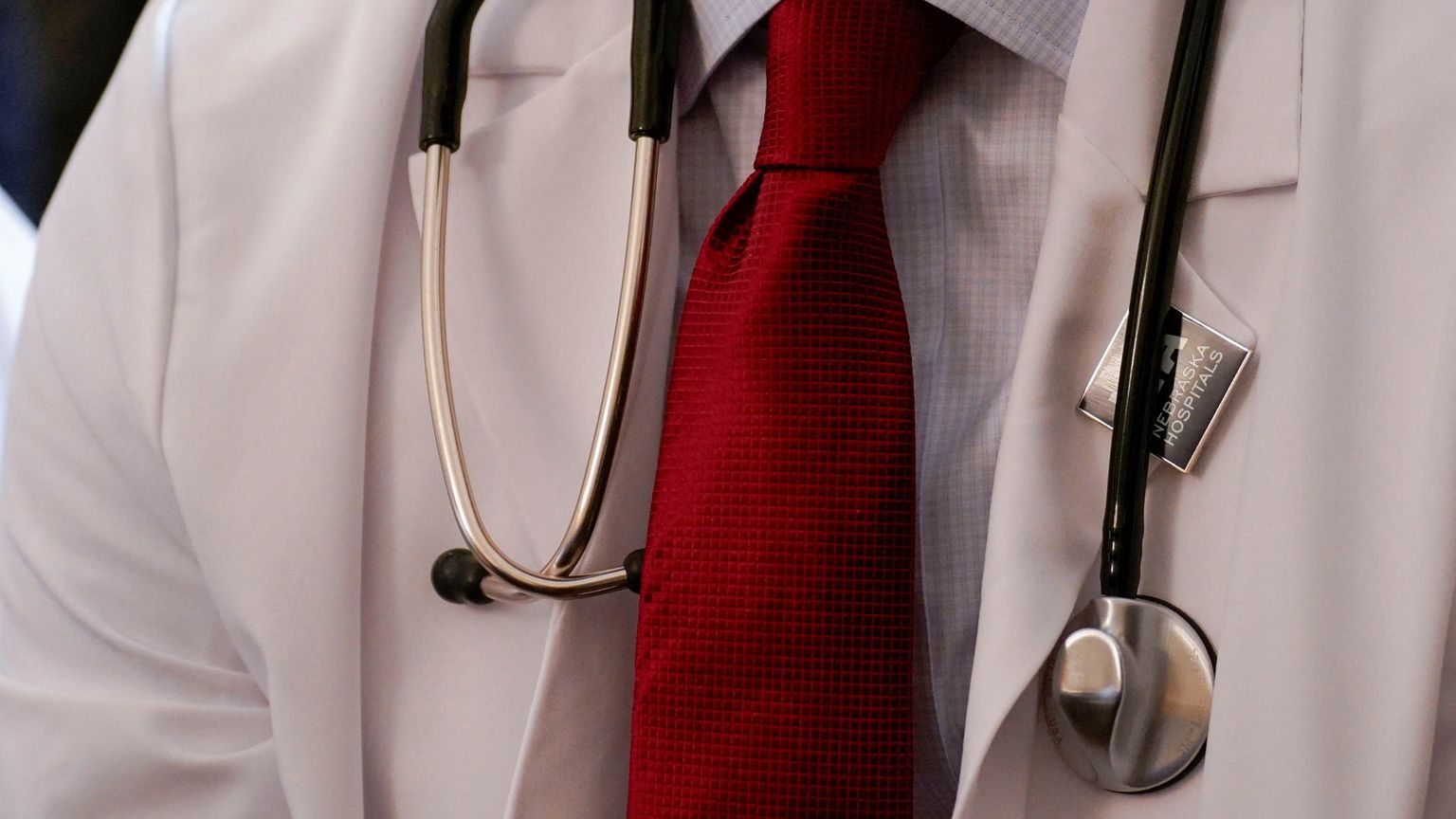 Suicidio assistito: nel cantiere della legge manca la famiglia. Ma il malato non è solo