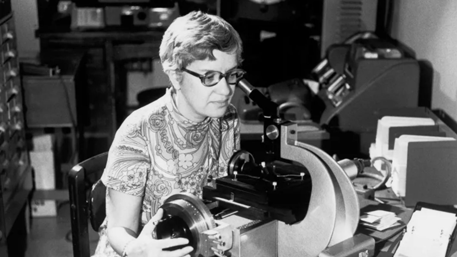 Vera Rubin - La scienziata che sapeva allargare lo sguardo