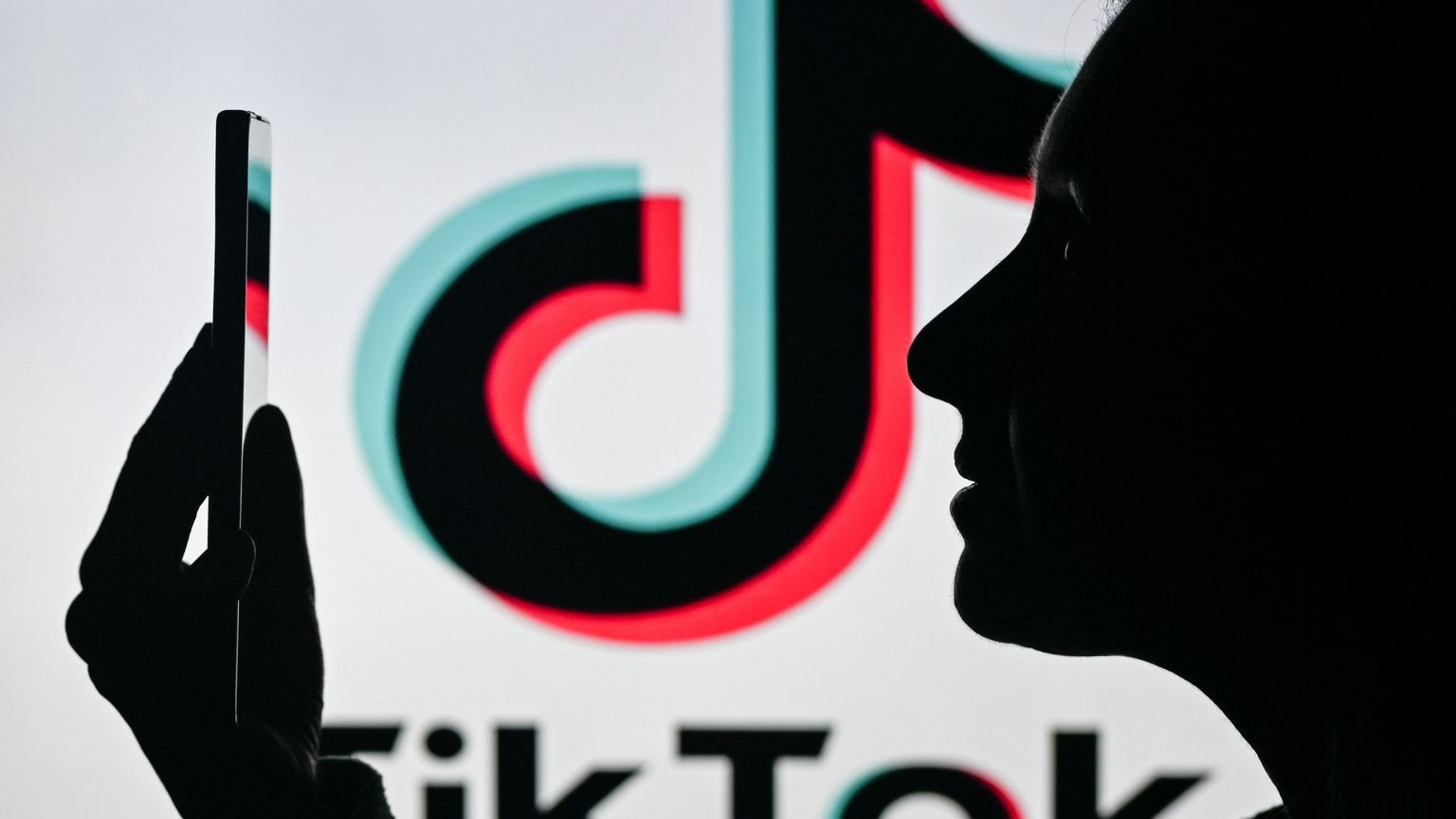 TikTok, c'è l'accordo per la cessione delle attività negli Stati Uniti