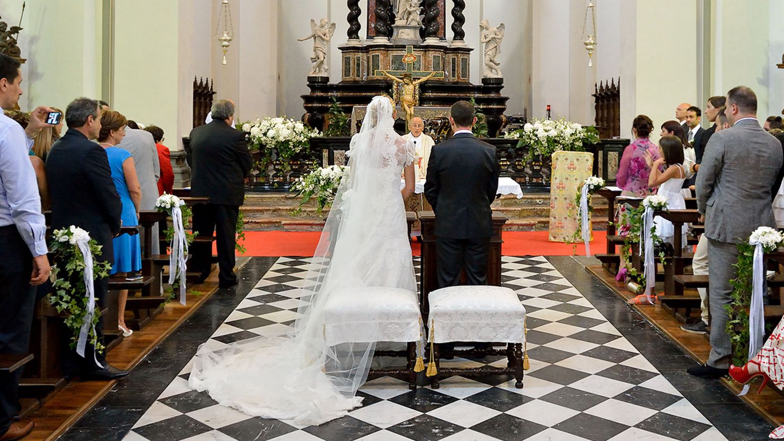 I dati Istat sul calo dei matrimoni ci dicono che abbiamo un problema