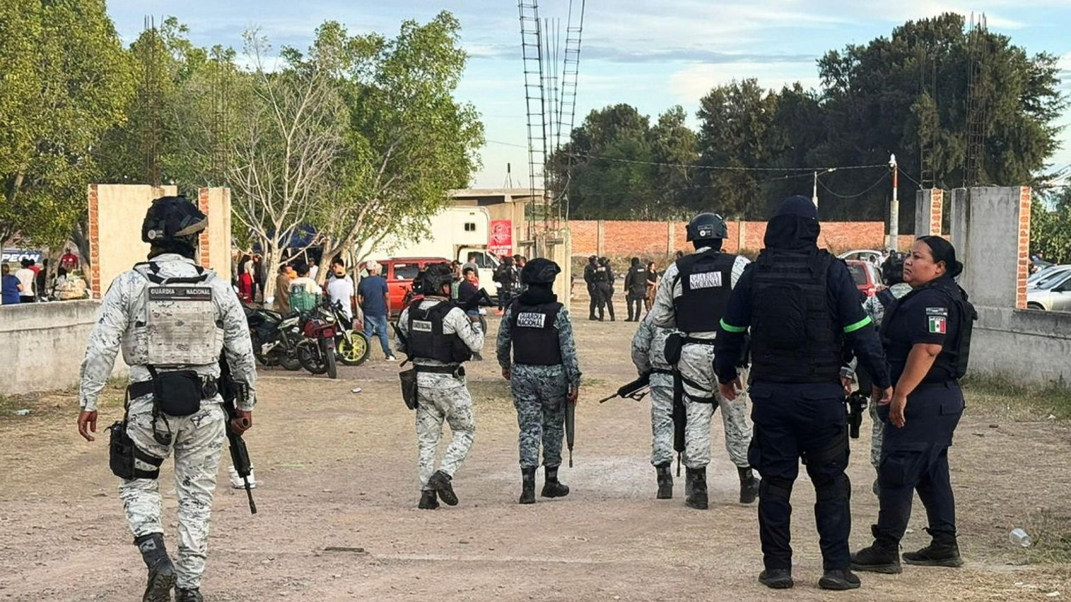 Attacco a un campo da calcio in Messico, 11 morti