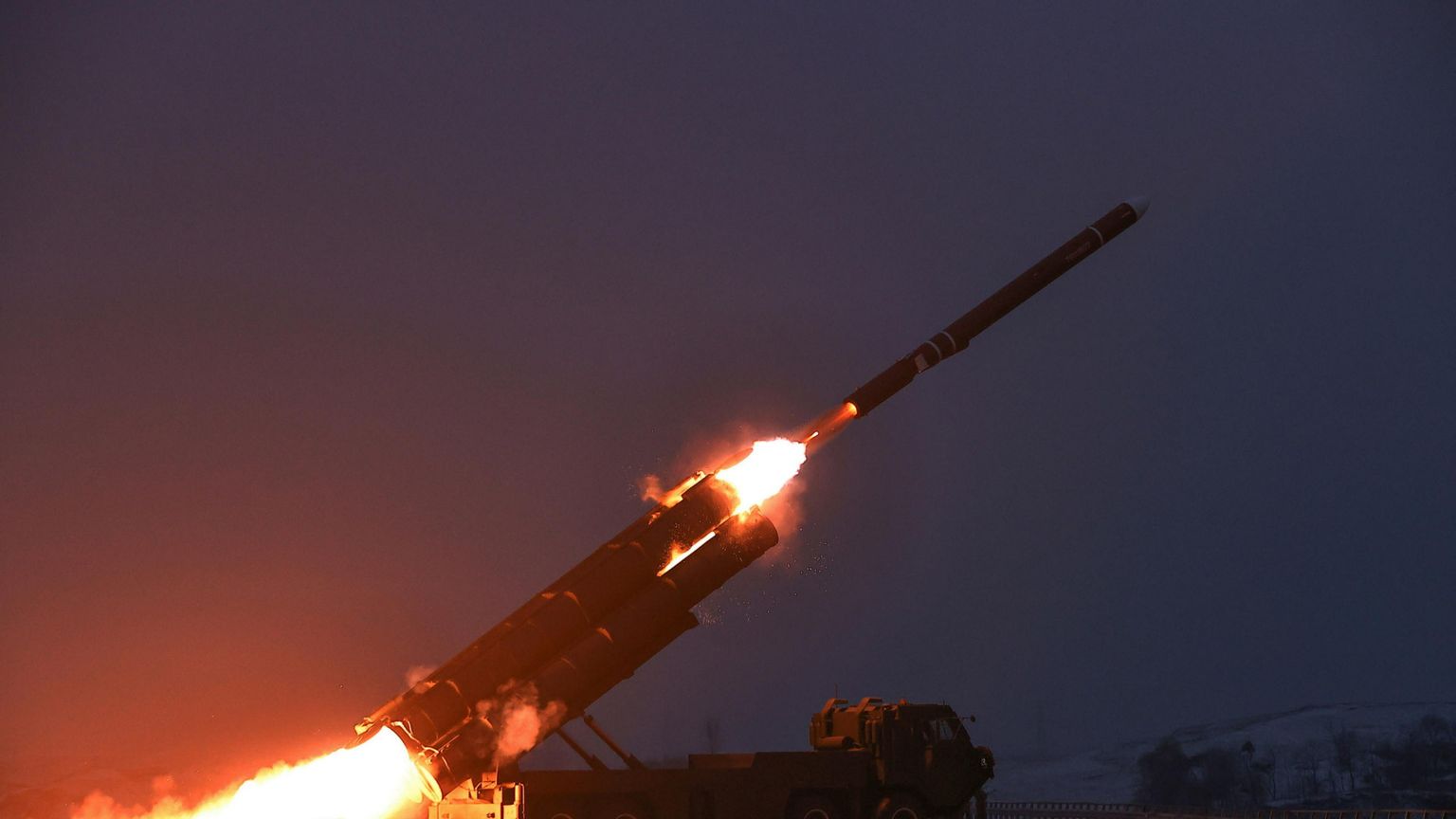 La Corea del Nord ha lanciato due missili balistici verso il Mar del Giappone