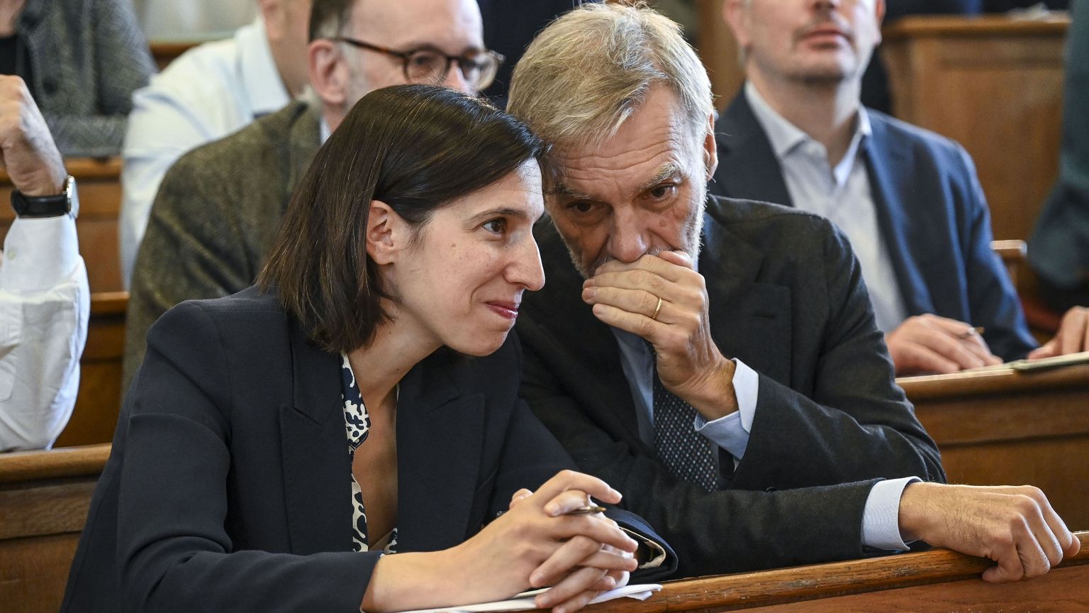 La segretaria del Pd Elly Schlein con il senatore dem Graziano Delrio, esponente dell'area riformista del partito