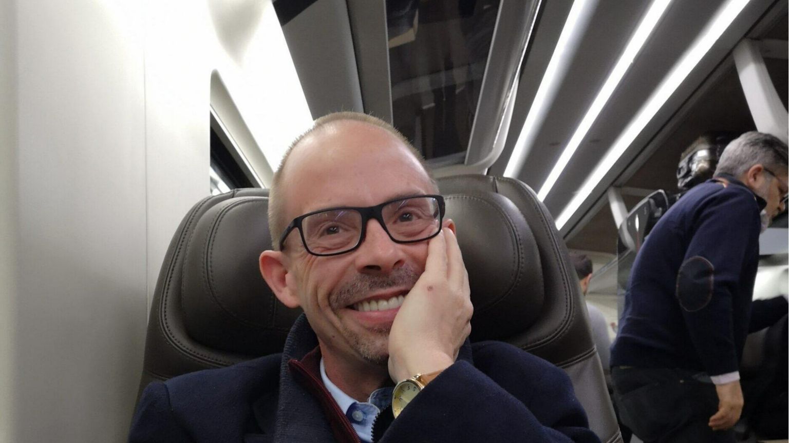 Per le vie digitali: la Sindone,  un vaticanista, i missionari