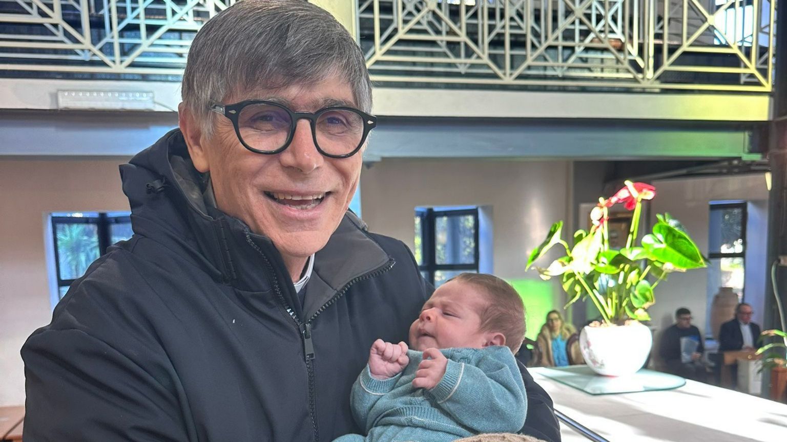 La vita dei nostri bambini, un mistero gioioso