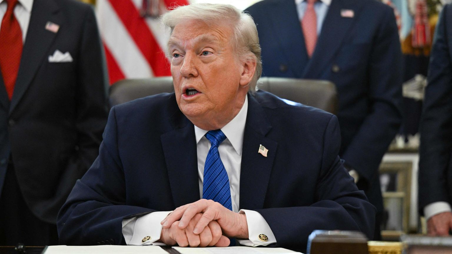 Caso Epstein, Trump è stato citato 3.200 volte nei file