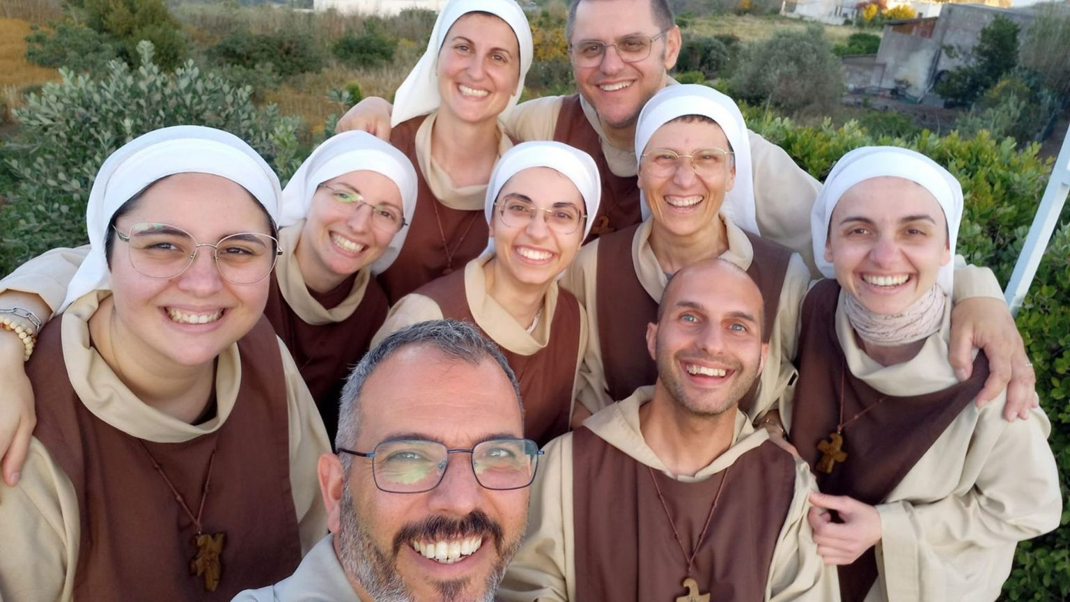 Perché la vita consacrata è una luce di pace nel mondo