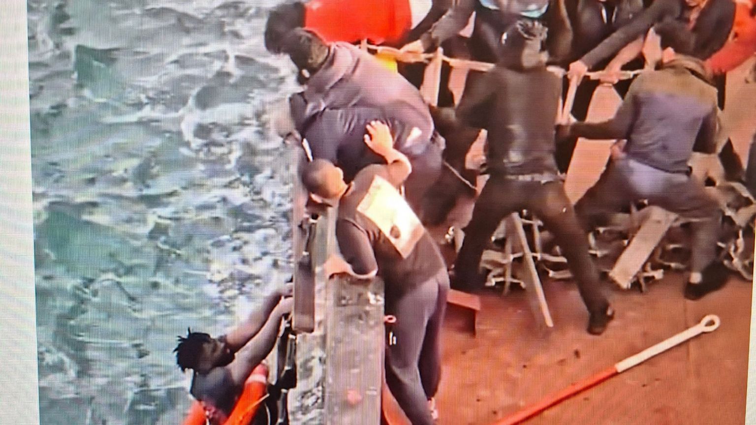 La denuncia dell'Ong: «Oltre mille migranti dispersi durante il ciclone Harry»