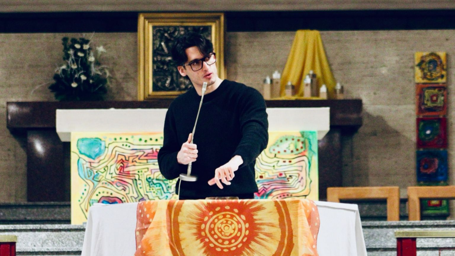 «Lascio il sacerdozio»: la scelta di don Alberto Ravagnani, lo «smarrimento» dei suoi ragazzi