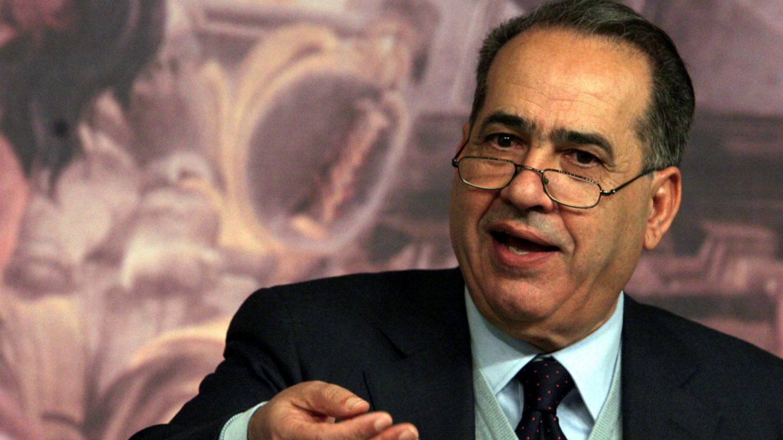 Pisanu: «A Torino c'è stato un attacco allo Stato. Ma dico no a norme illiberali»