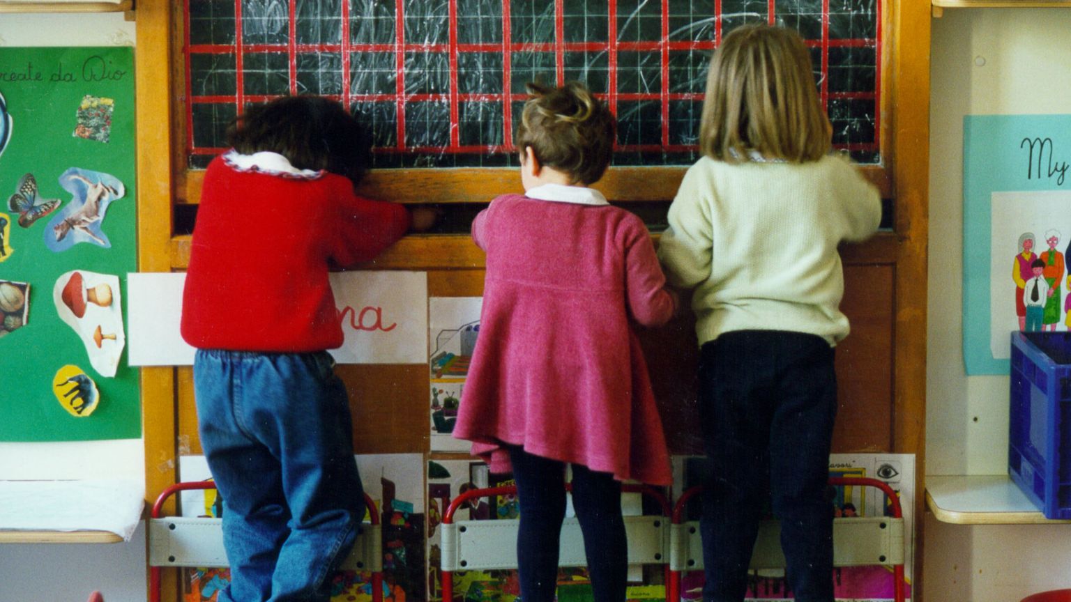 Nidi, si riduce il divario tra bambini e posti disponibili: un effetto del calo delle nascite