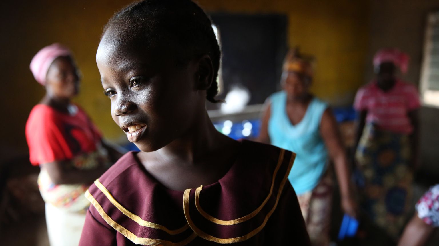 Il mercato di corpi e la schiavitù femminile che non vogliamo vedere