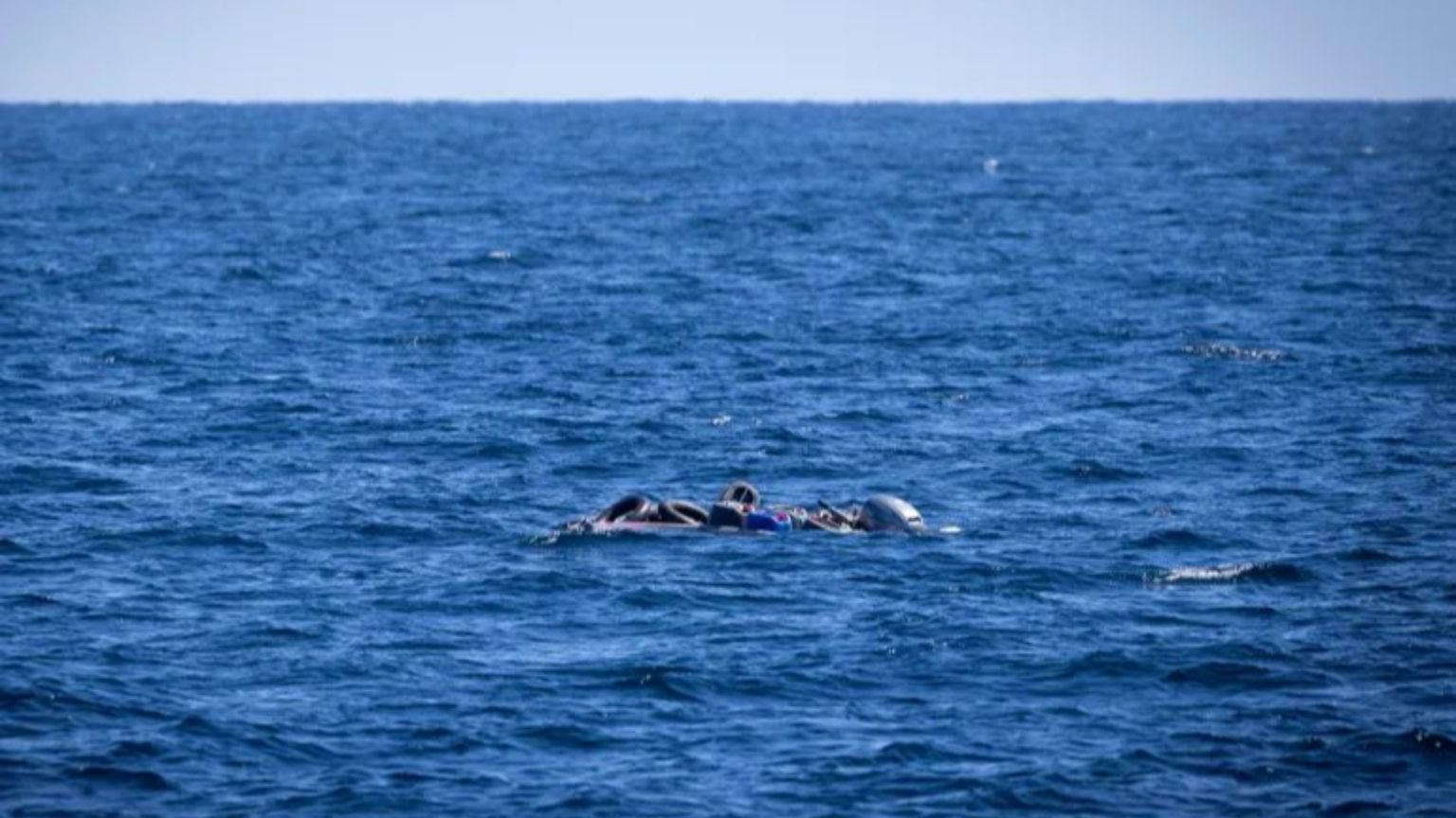 Naufragio al largo della Libia: 53 morti, ci sono anche due bambini