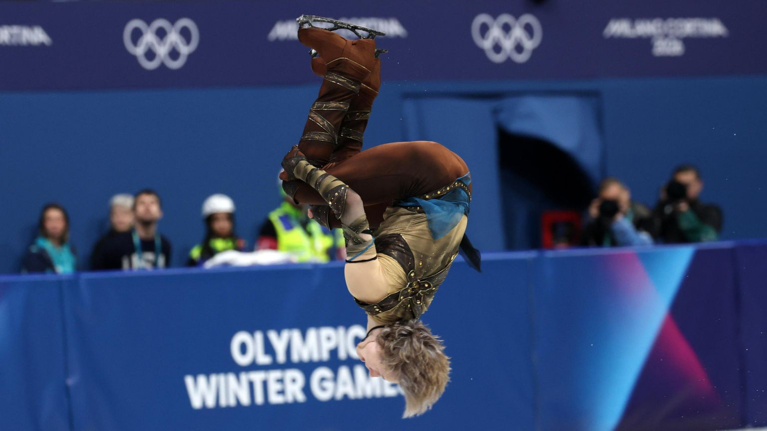 La meraviglia di quel backflip che rende giustizia a una donna