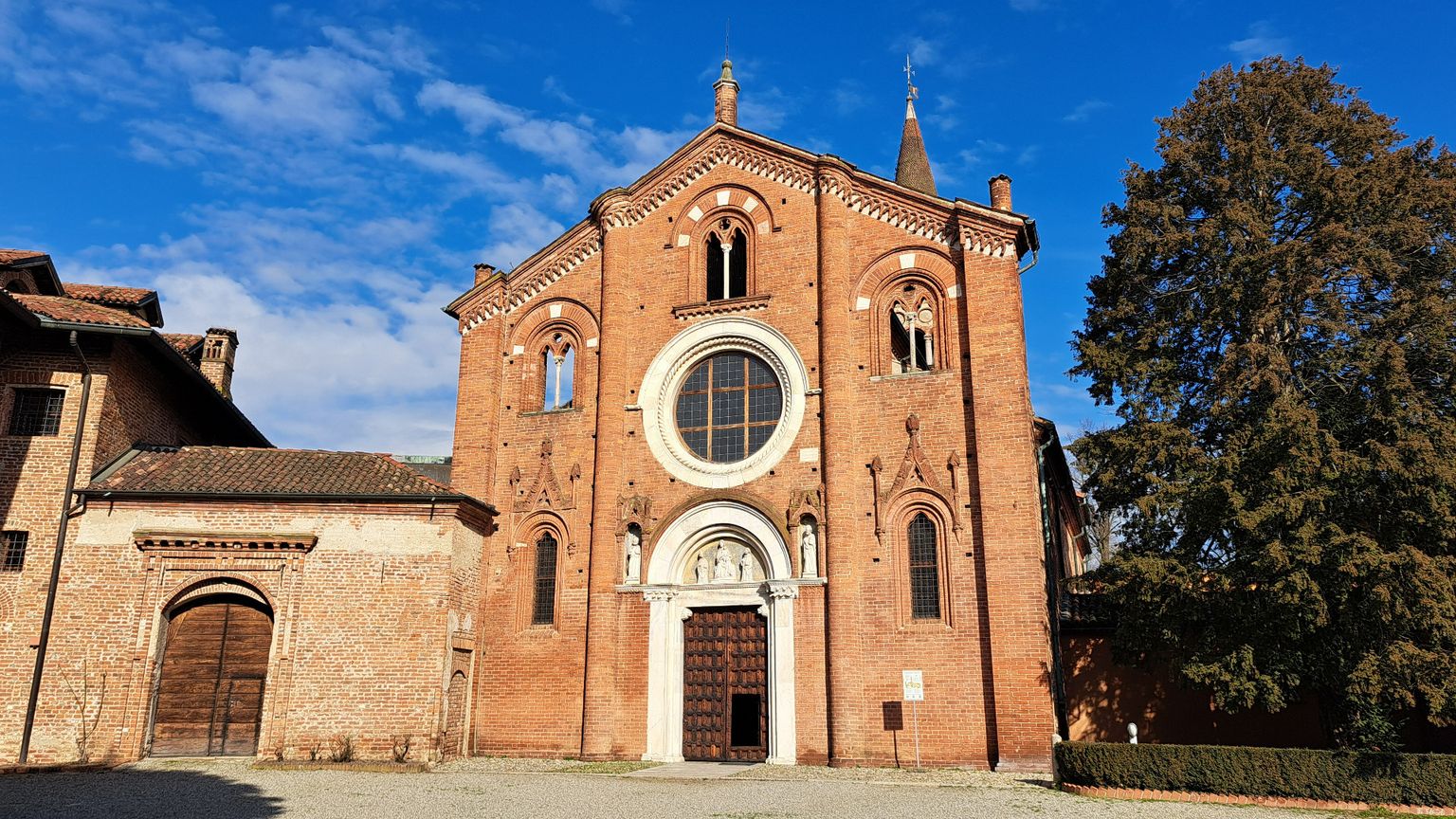 Abbazia di Viboldone, da 850 anni preghiera e fraternità alle porte di Milano