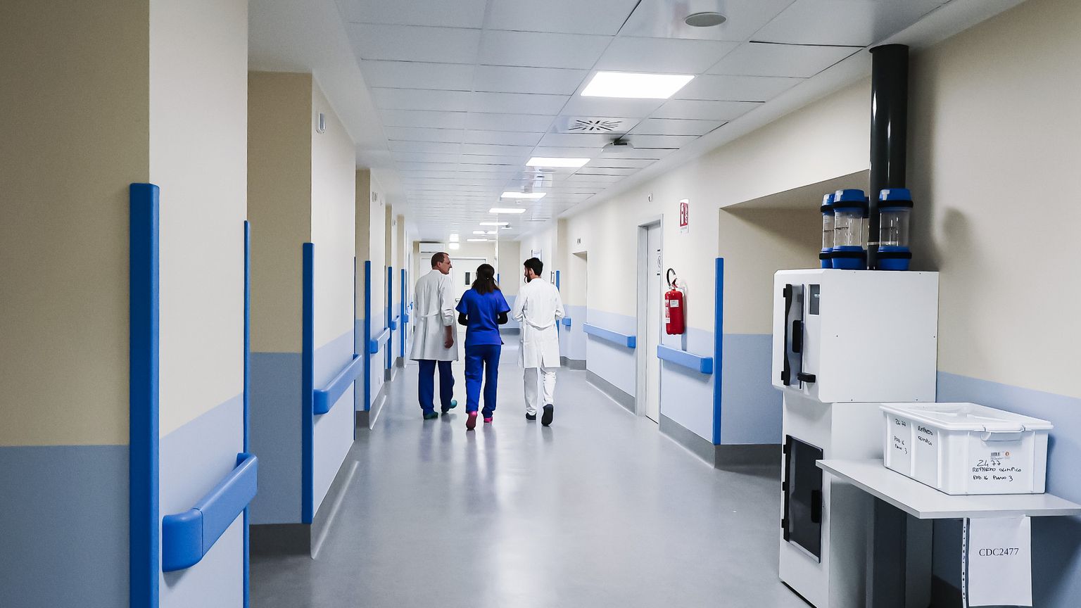 Medicina digitale? La gente vuole una mano da stringere