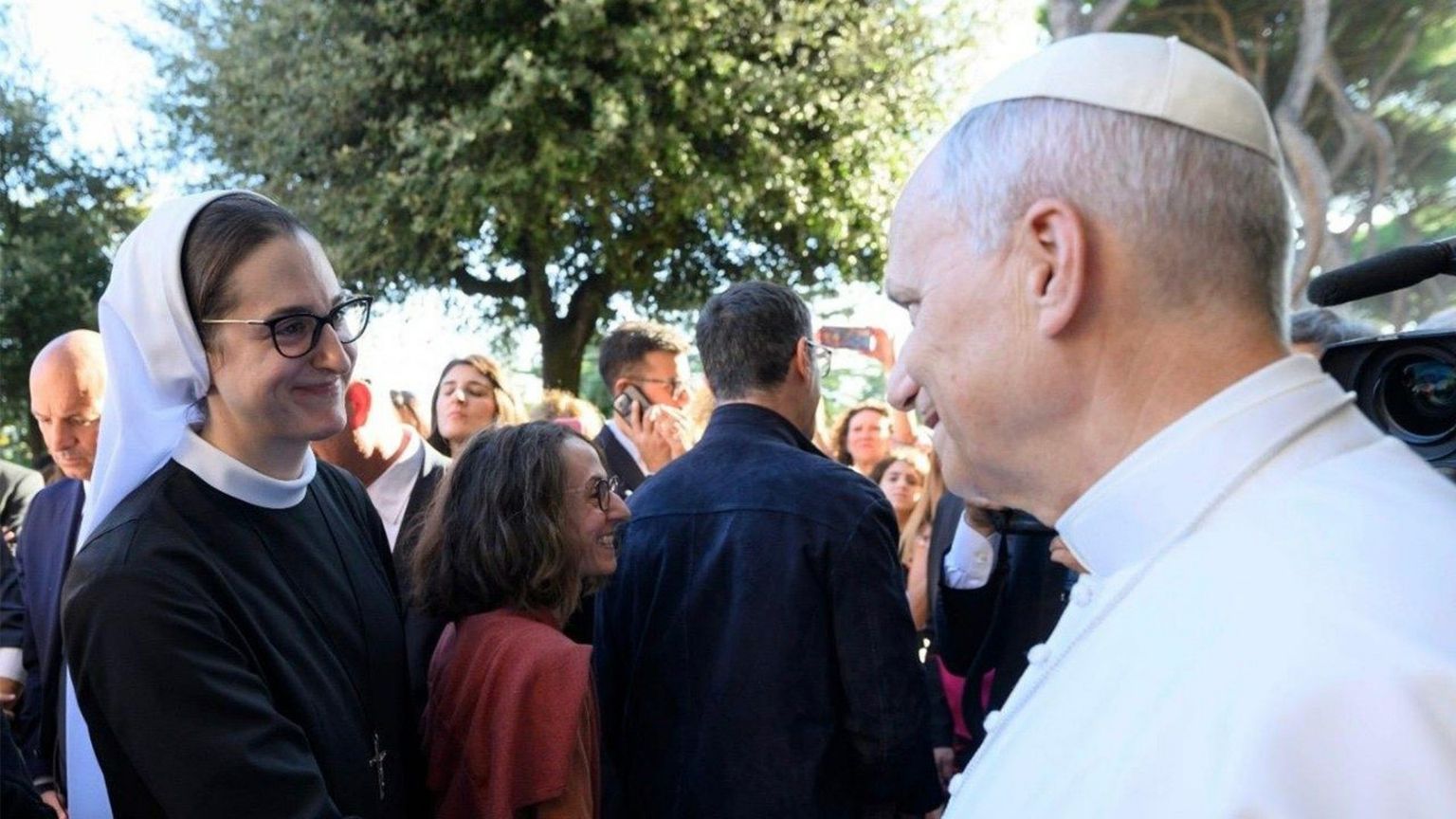 Suor Nina Krapic insieme a Papa Leone