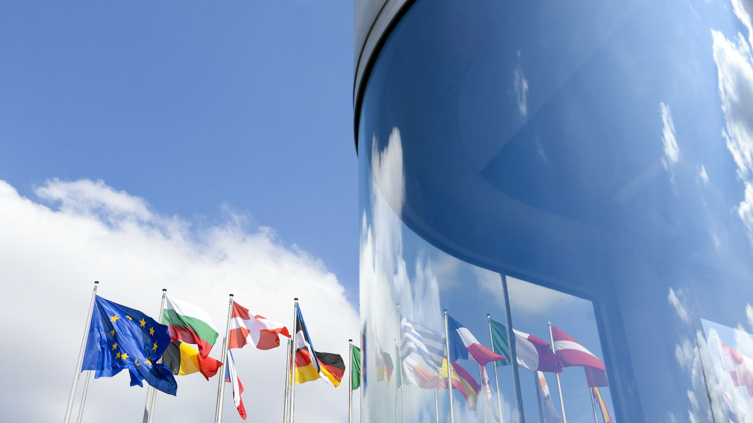 Un'Europa (senza bussola) tra velocità e visione