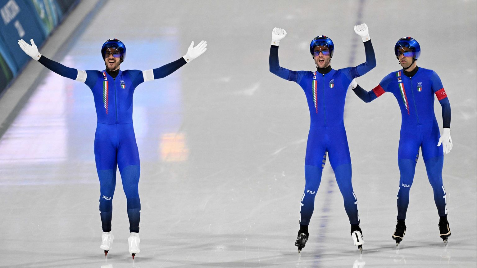Medaglie azzurre. Pattinaggio di velocità, l'Italia a squadre è d'oro