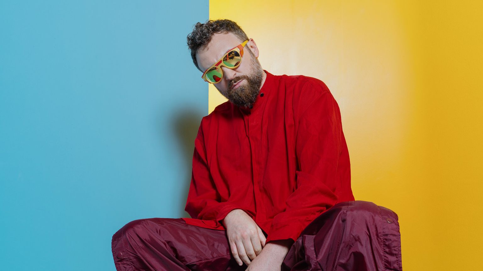 Dargen D'Amico: «Porto a Sanremo i rischi dell'IA»