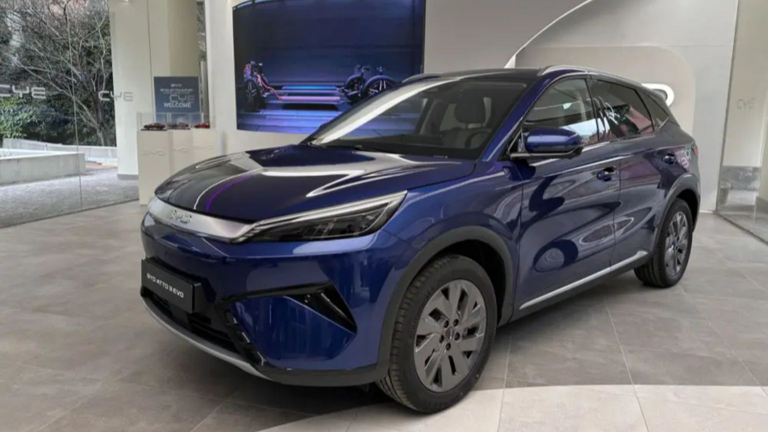BYD Atto 3 Evo, la cinese che ha capito cosa piace all'Europa