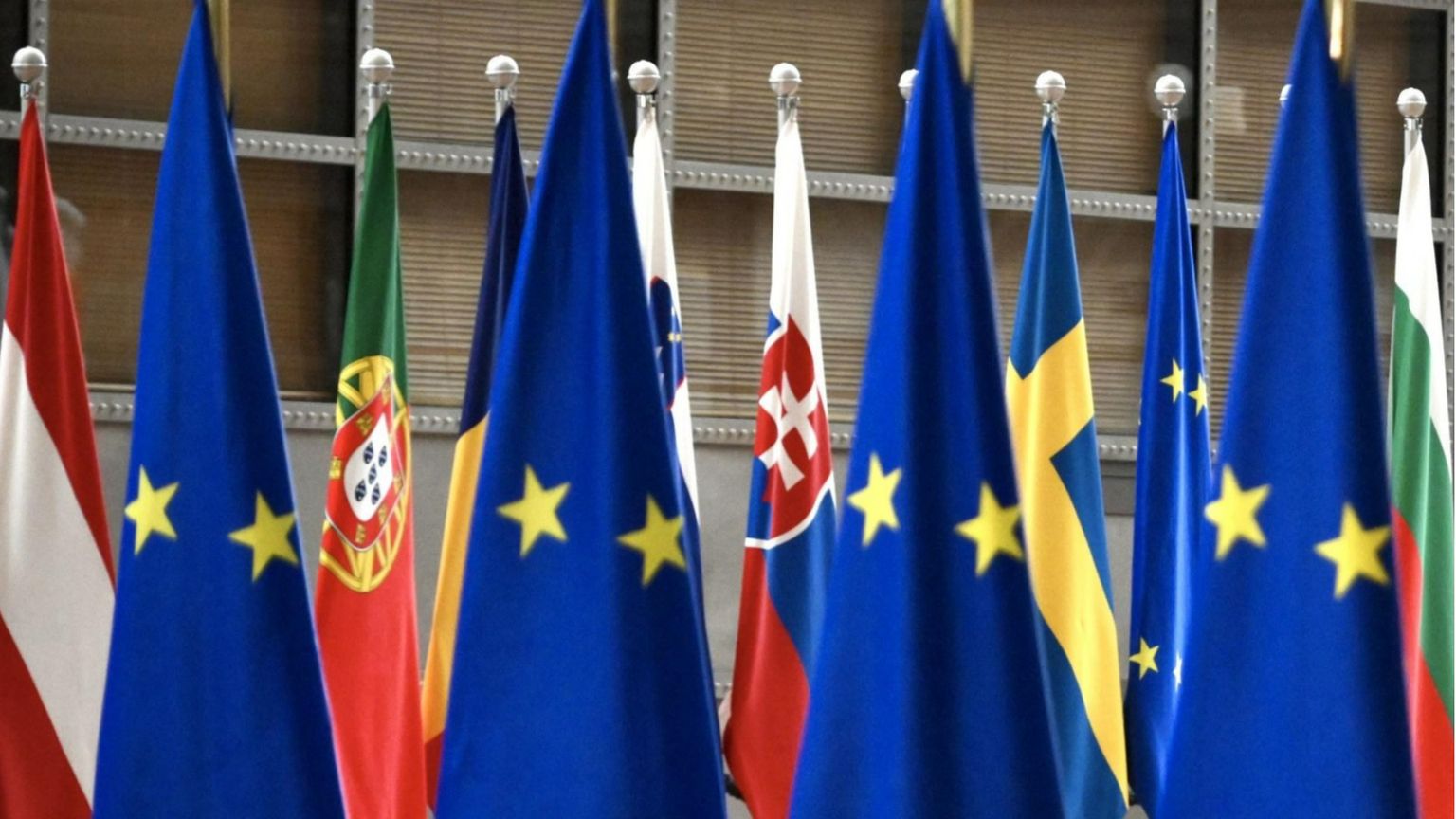 Perché adesso l’Europa deve occuparsi di aborto?