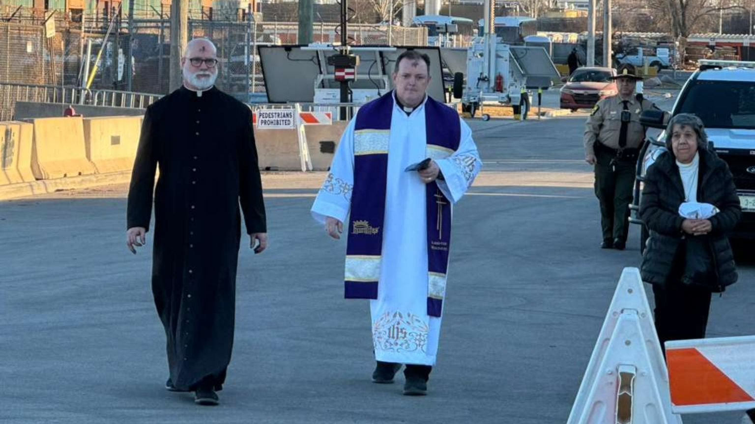 Dentro il centro di detenzione dell'Ice. Il racconto di un sacerdote scalabriniano