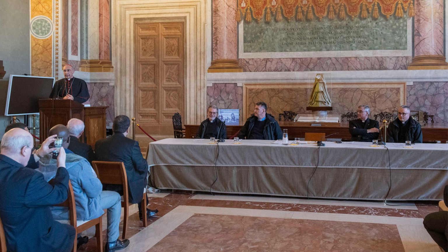 Leone XIV sceglie i nuovi vescovi ausiliari di Roma: sono quattro parroci