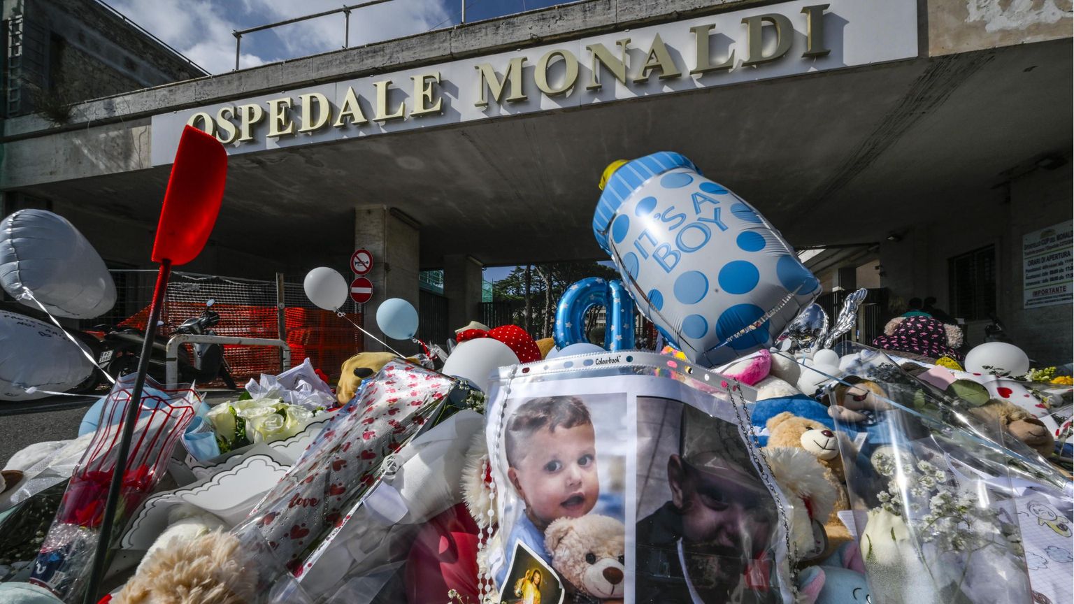 Al Monaldi c'erano 3 box per il trasporto del cuore. Eppure i medici non lo sapevano. Due sospesi