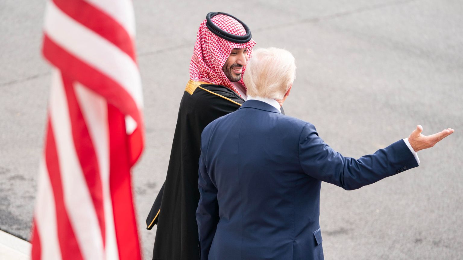 C'è una partita sul nucleare e gli Usa la stanno giocando con l'Arabia Saudita di Bin Salman