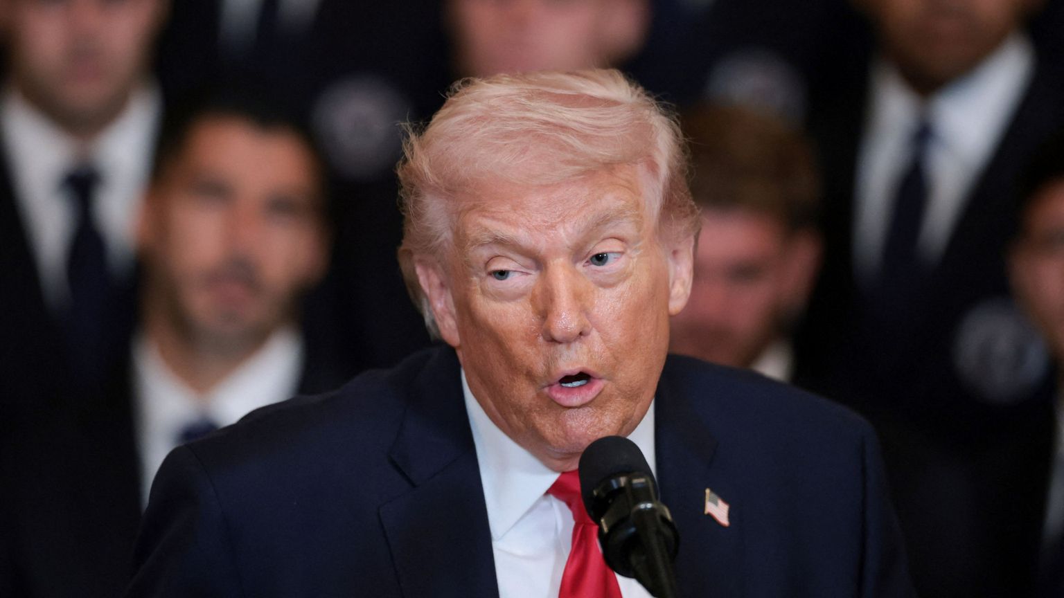 Perché Trump ha parlato di «resa incondizionata» per l'Iran (e cosa lo preoccupa veramente)