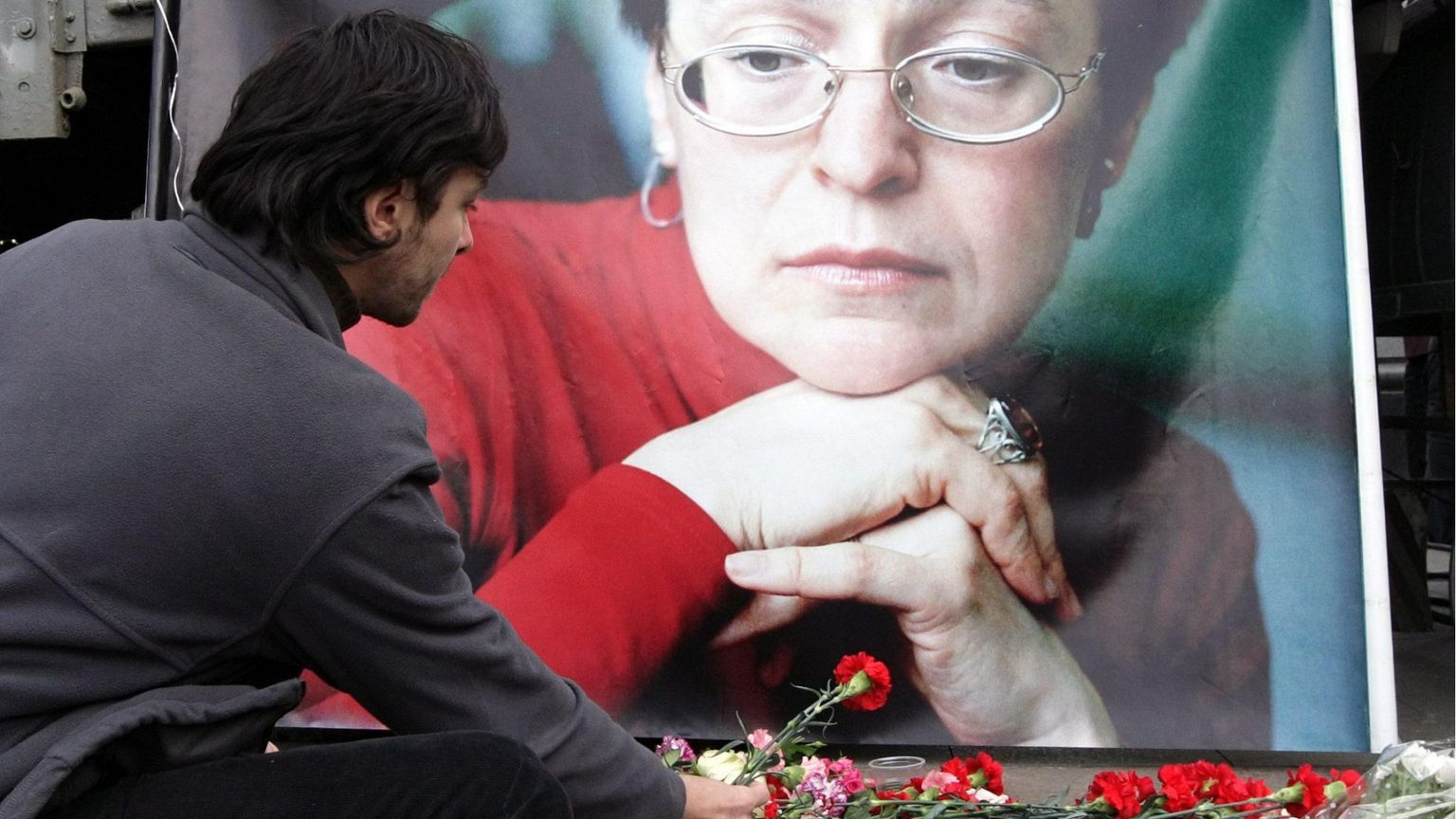 Fiori per Anna Politkovskaya